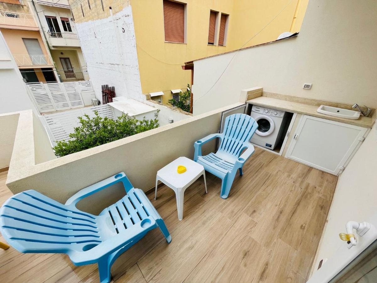 Beach Apartments Marina Di Ragusa Exterior foto